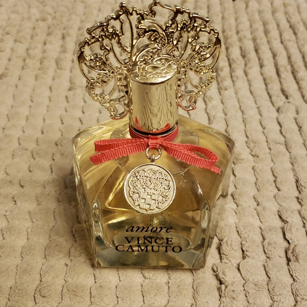 Amore Vince Camuto